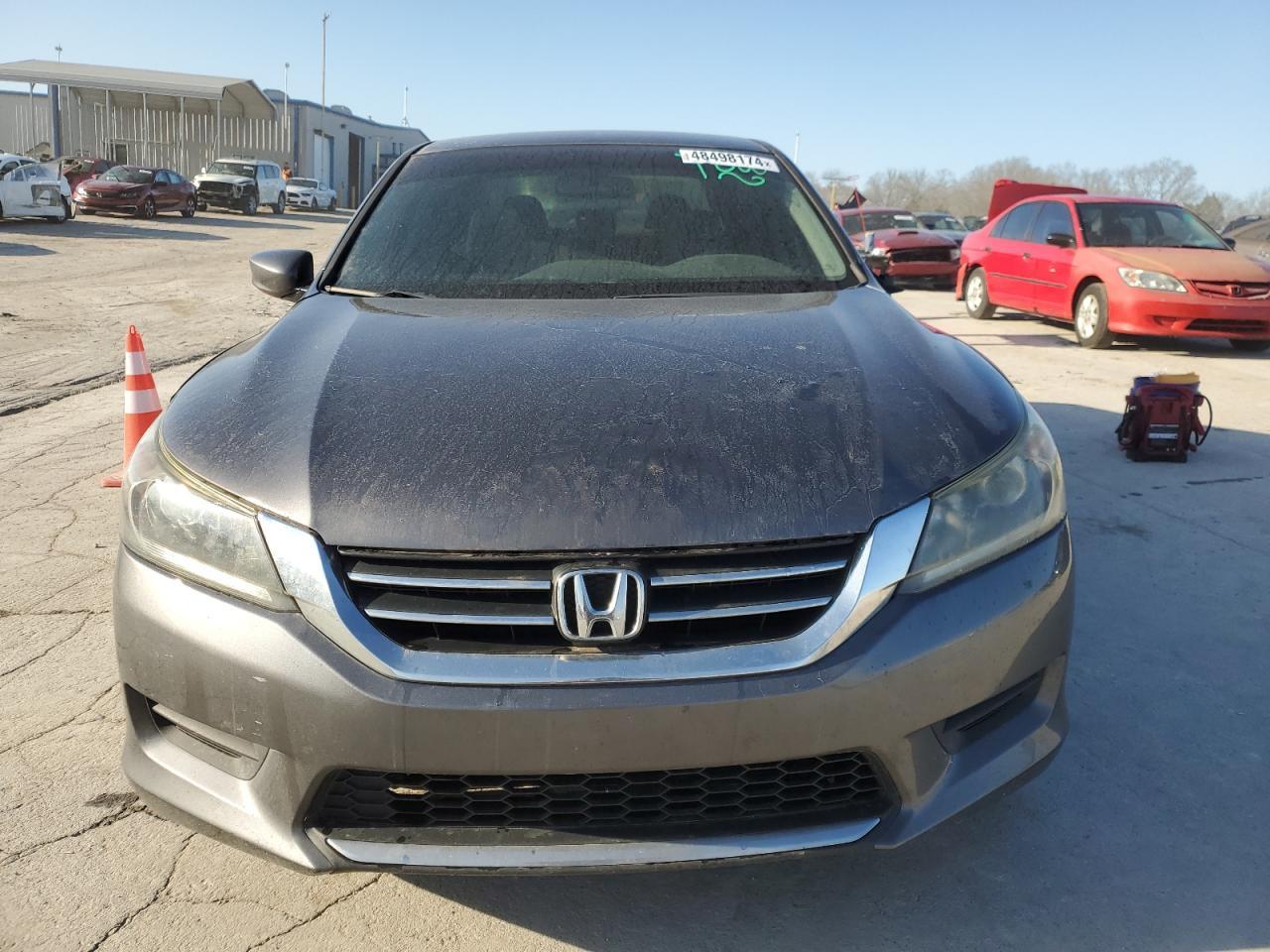 2014 HONDA ACCORD LX - Image 5