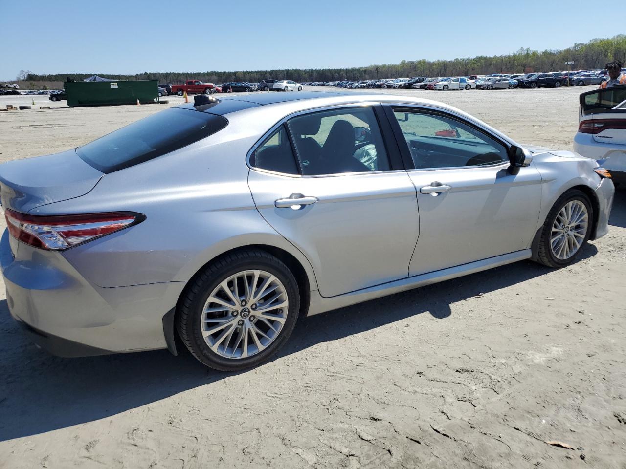2019 TOYOTA CAMRY L - Image 3