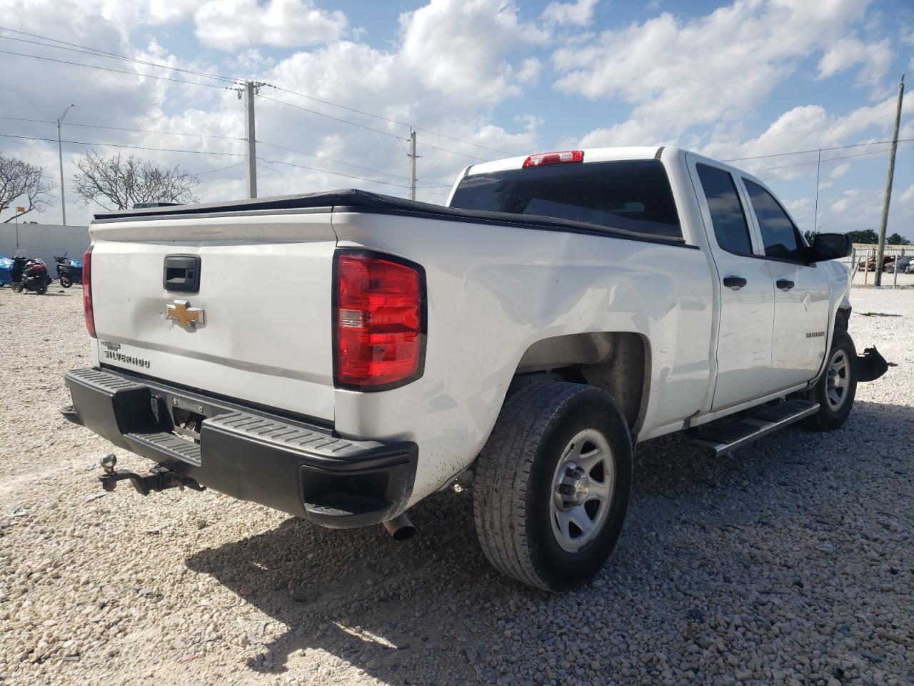 2018 CHEVROLET SILVERADO - Image 3
