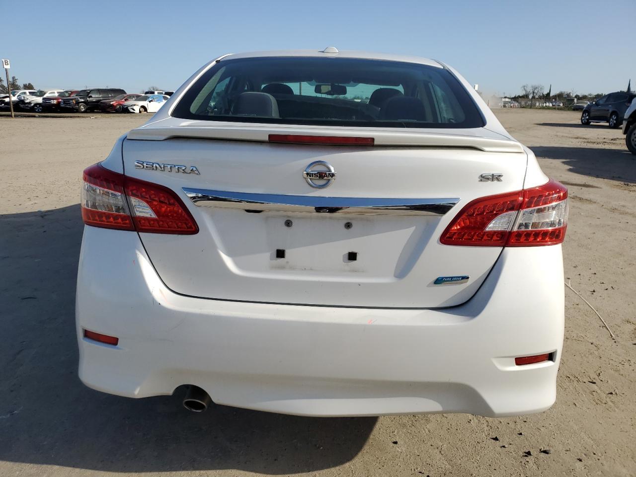 2013 NISSAN SENTRA S - Фото 6
