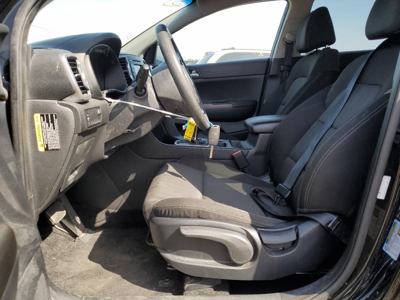2017 KIA SPORTAGE L - Image 7