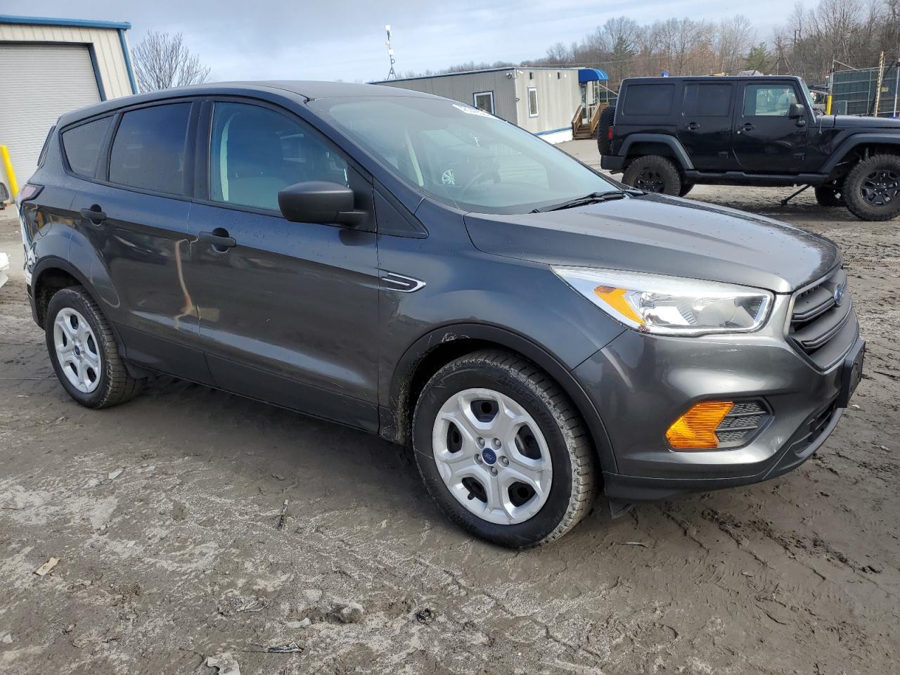 2017 FORD ESCAPE S - Image 4