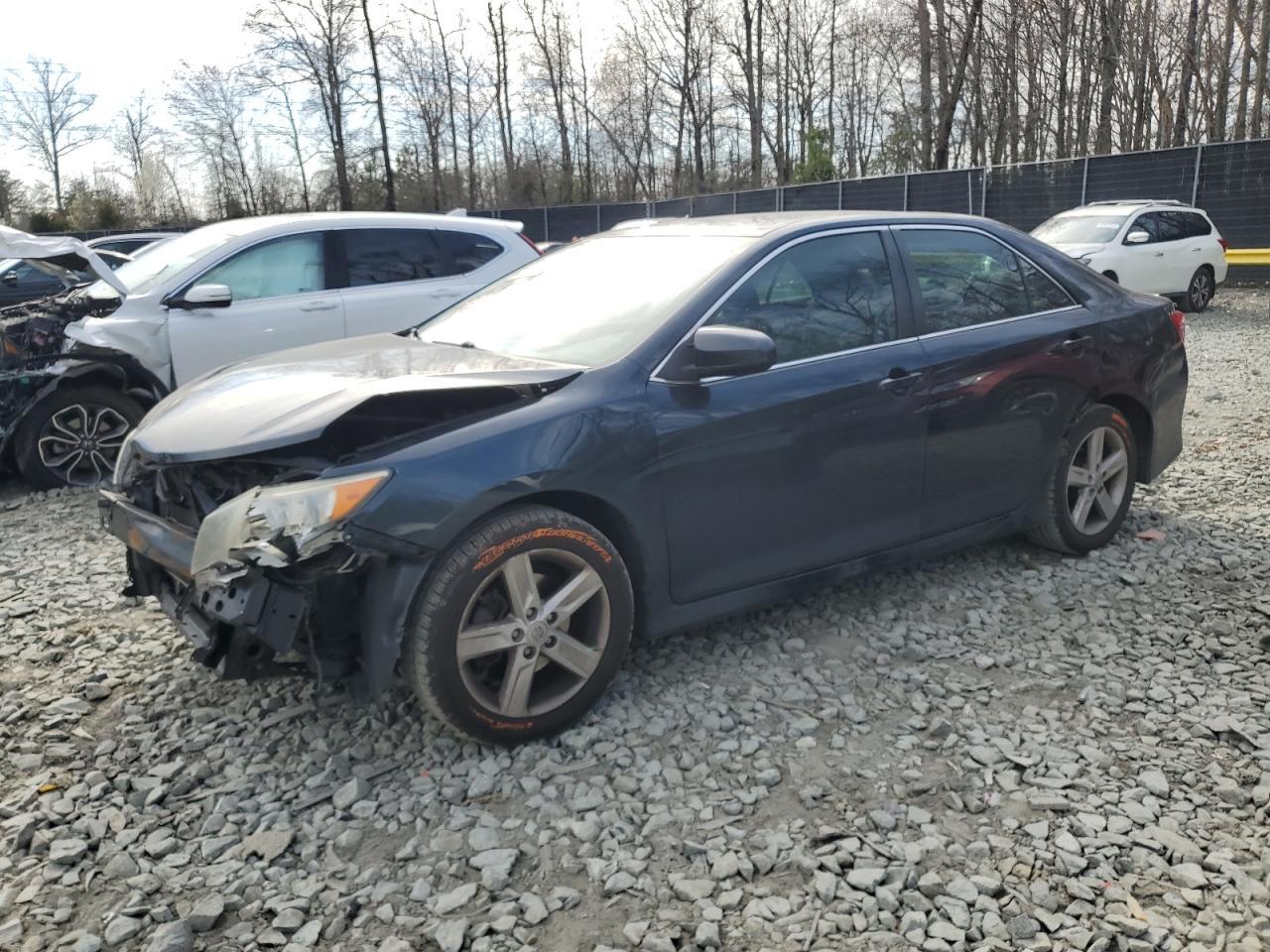 2014 TOYOTA CAMRY L