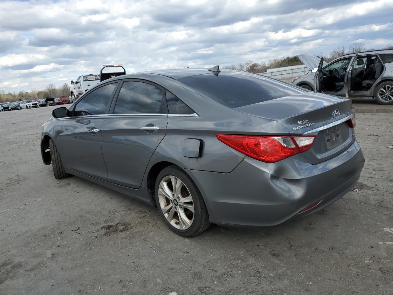 2013 HYUNDAI SONATA SE - Фото 2