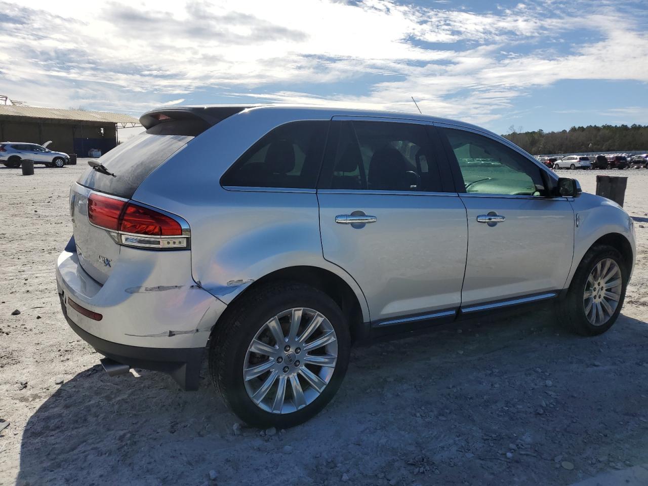 2013 LINCOLN MKX - Фото 3