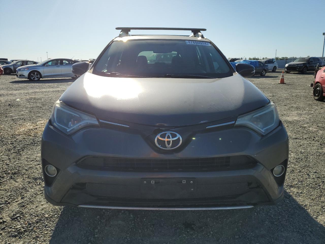 2016 TOYOTA RAV4 XLE - Фото 5