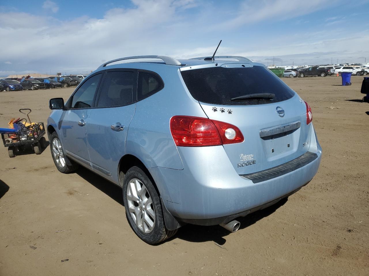 2013 NISSAN ROGUE S - Image 2