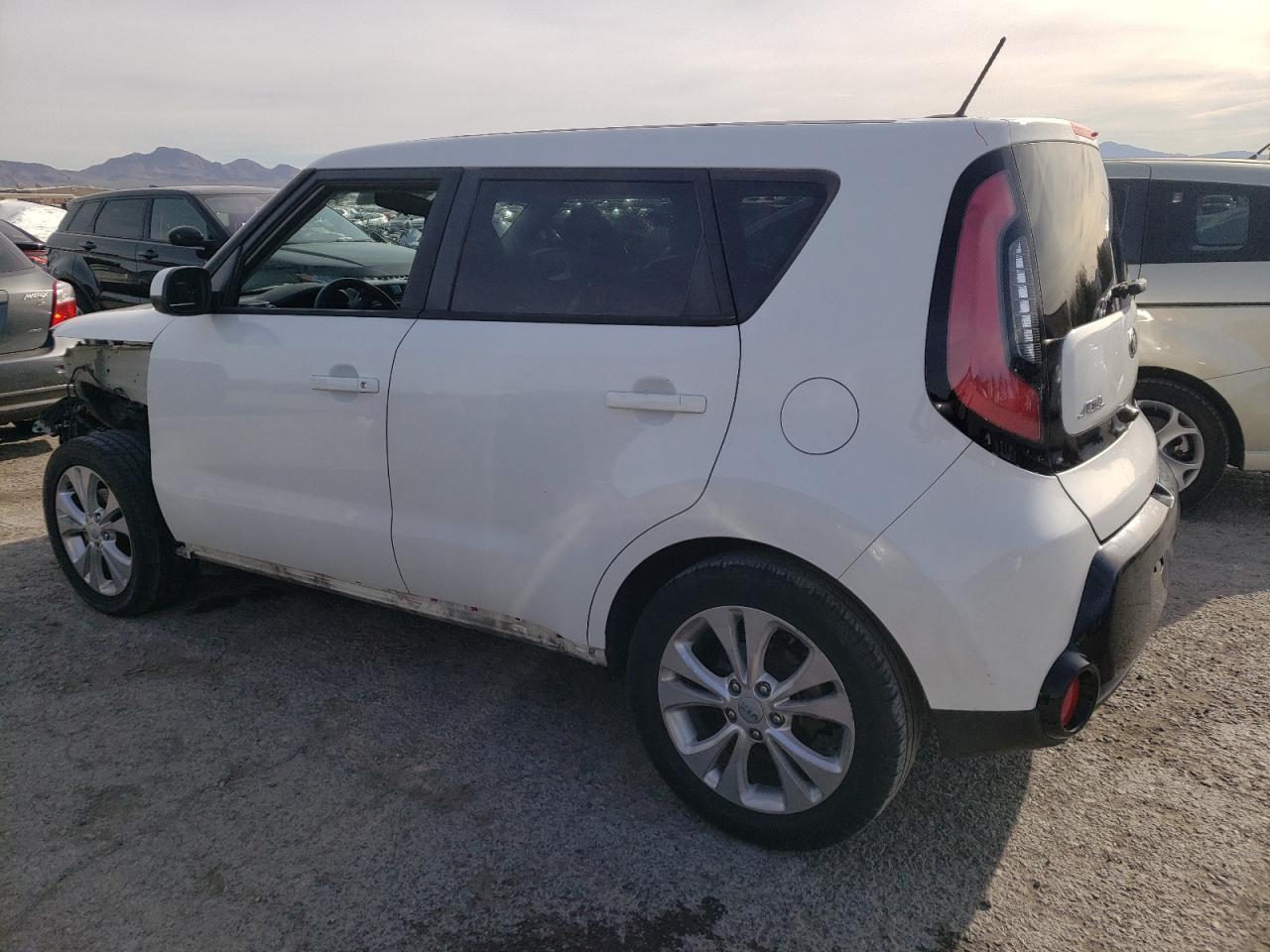 2016 KIA SOUL + - Фото 2