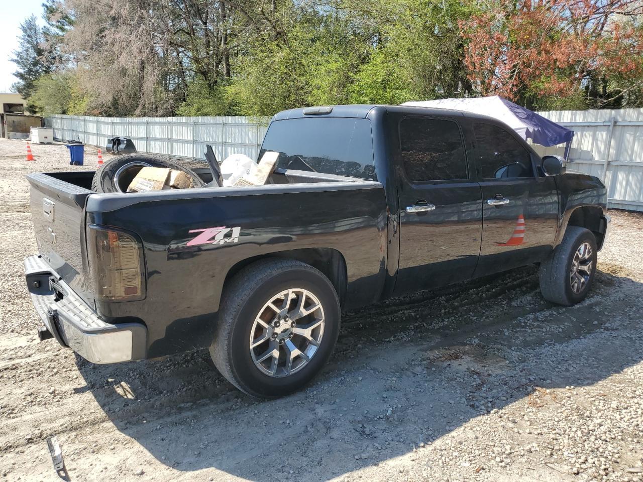 2013 CHEVROLET SILVERADO - Image 3