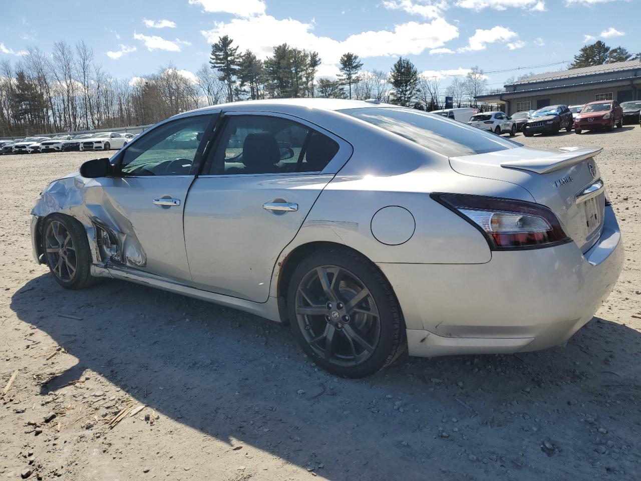 2014 NISSAN MAXIMA S - Фото 2
