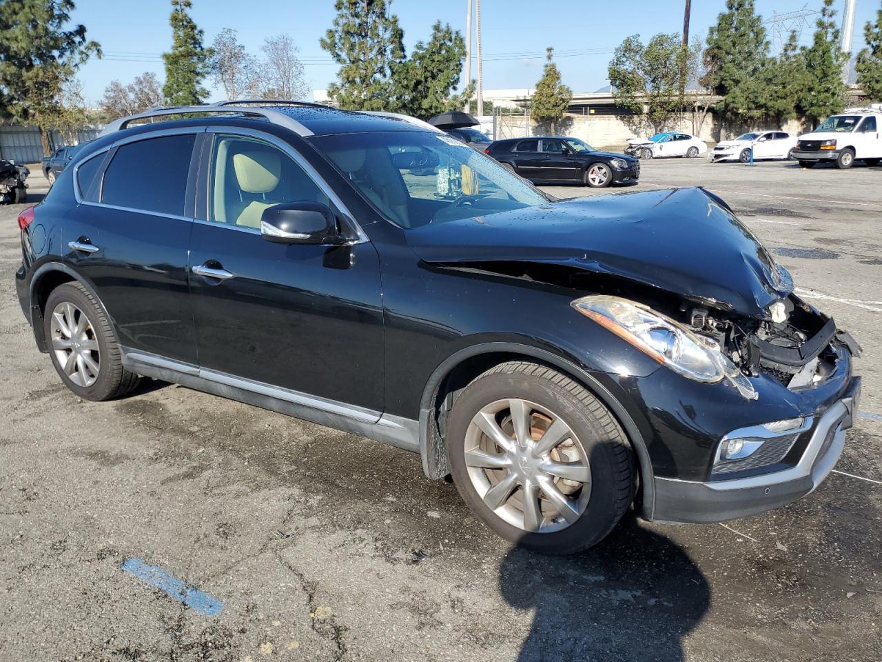 2016 INFINITI QX50 - Фото 4