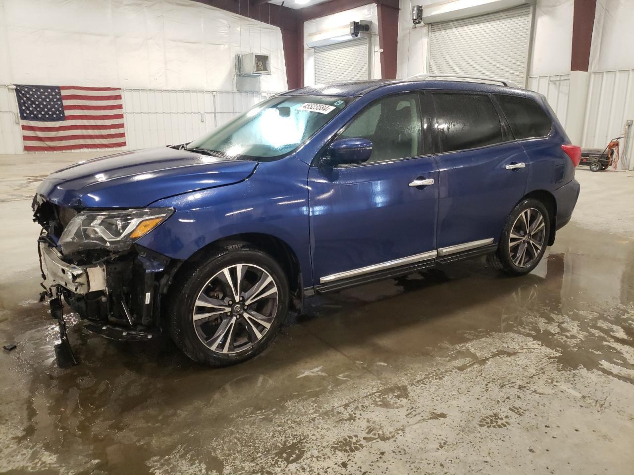 2017 NISSAN PATHFINDER
