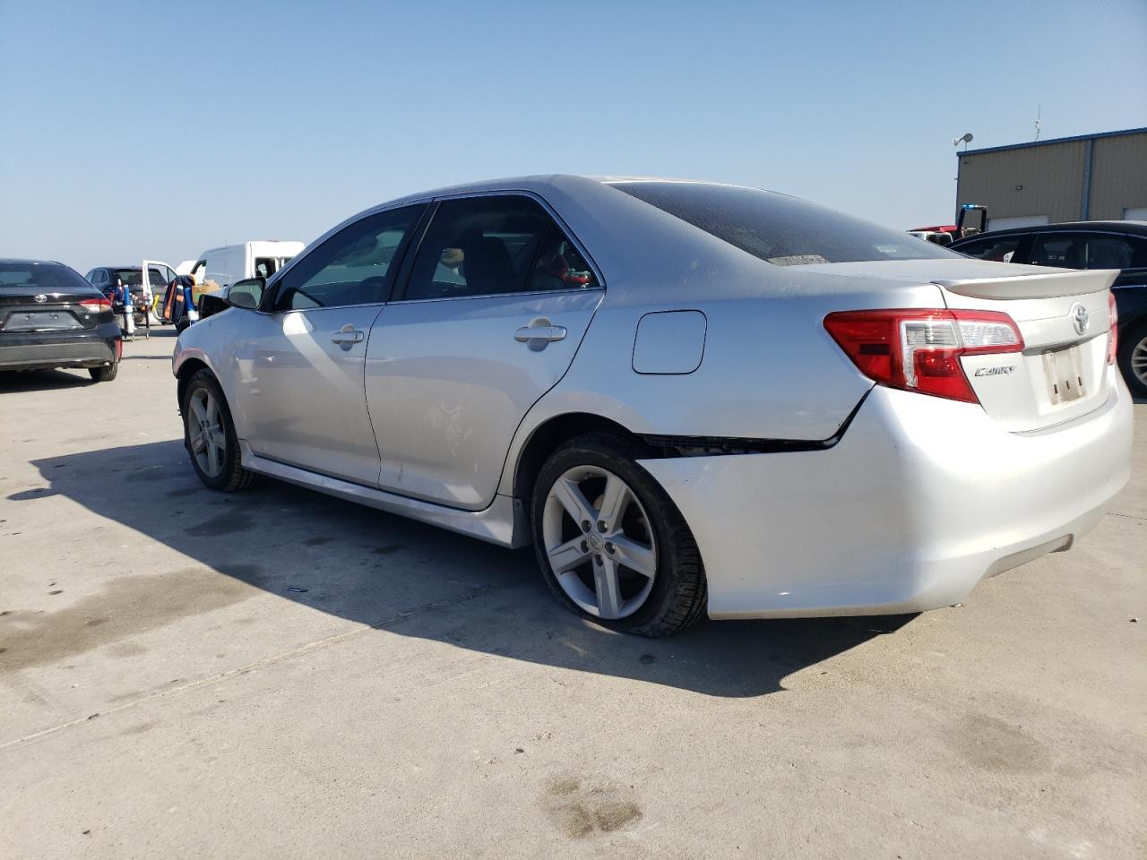 2012 TOYOTA CAMRY BASE - Image 2