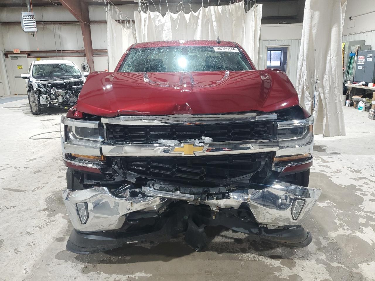 2017 CHEVROLET SILVERADO - Фото 5
