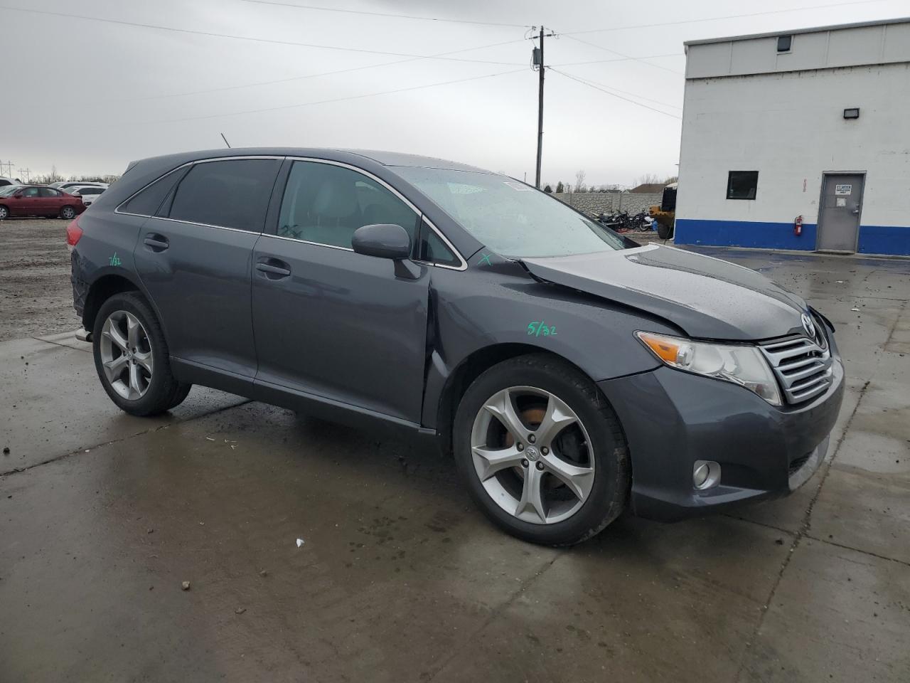 2012 TOYOTA VENZA LE - Image 4