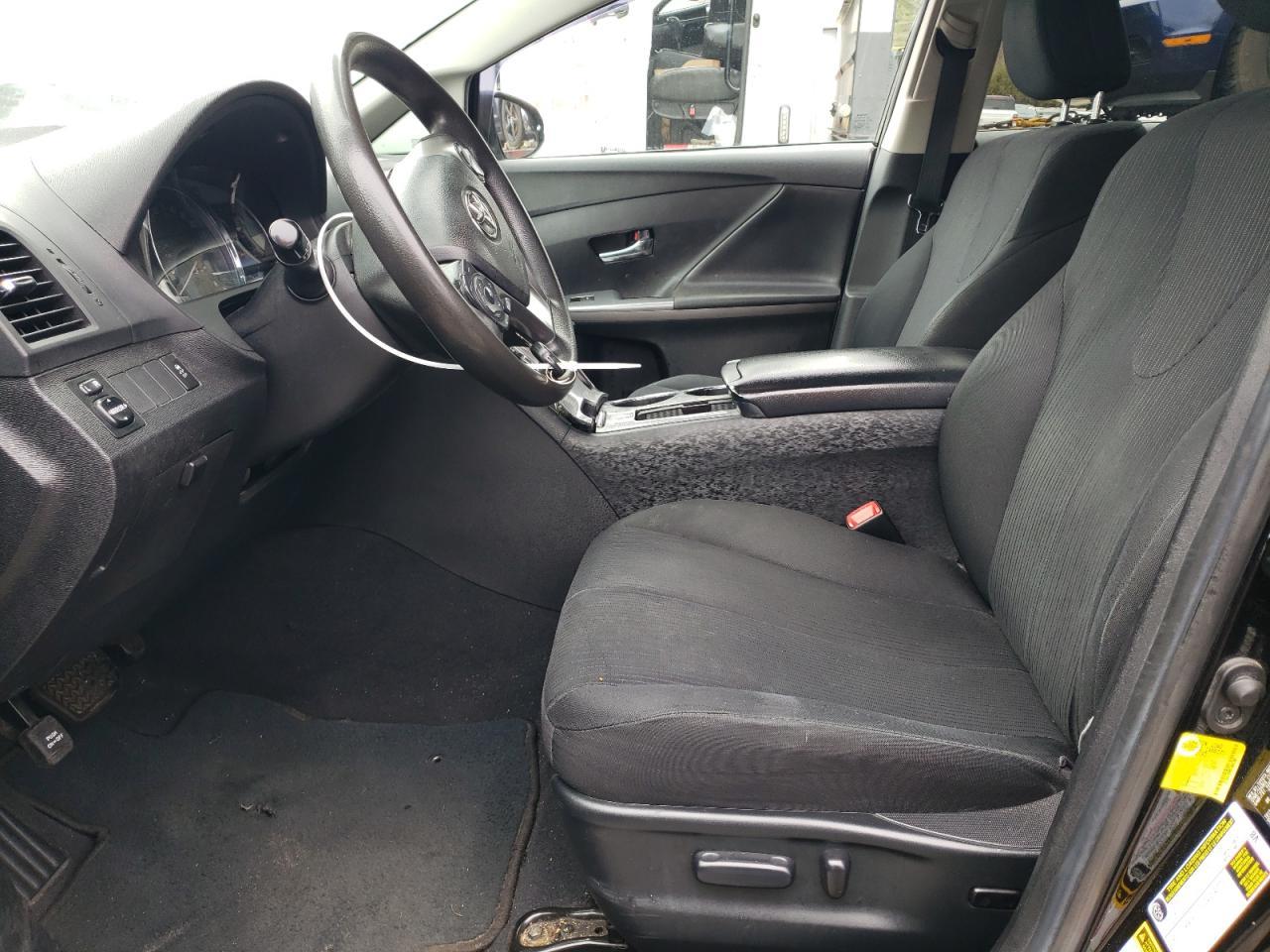 2013 TOYOTA VENZA LE - Фото 7