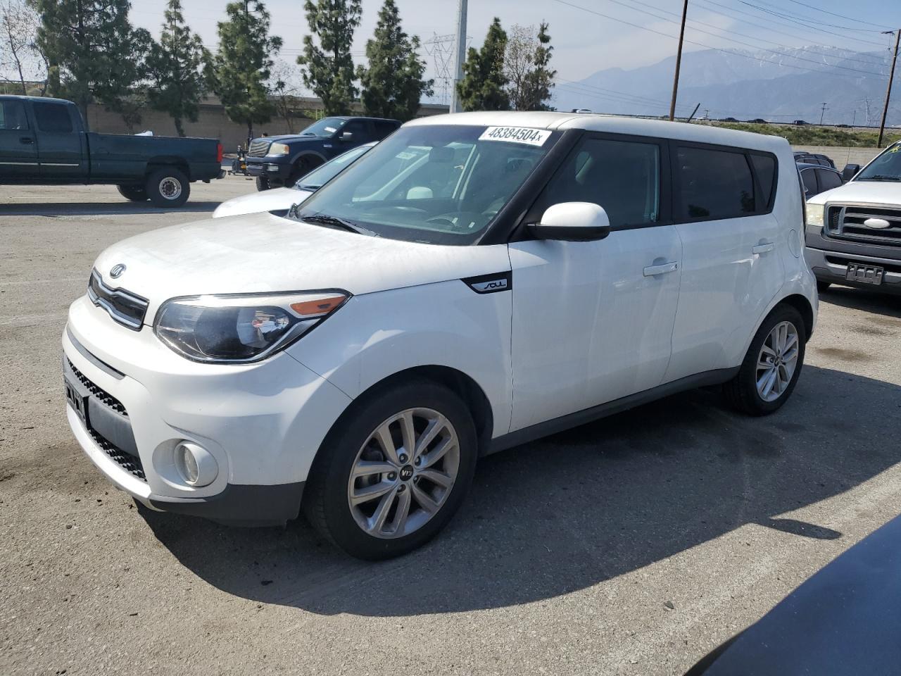 2017 KIA SOUL +