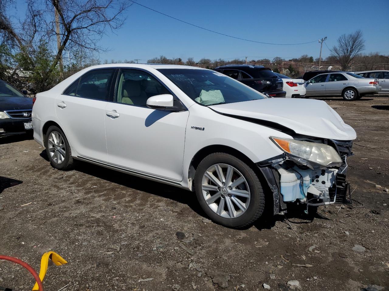 2012 TOYOTA CAMRY HYBR - Image 4