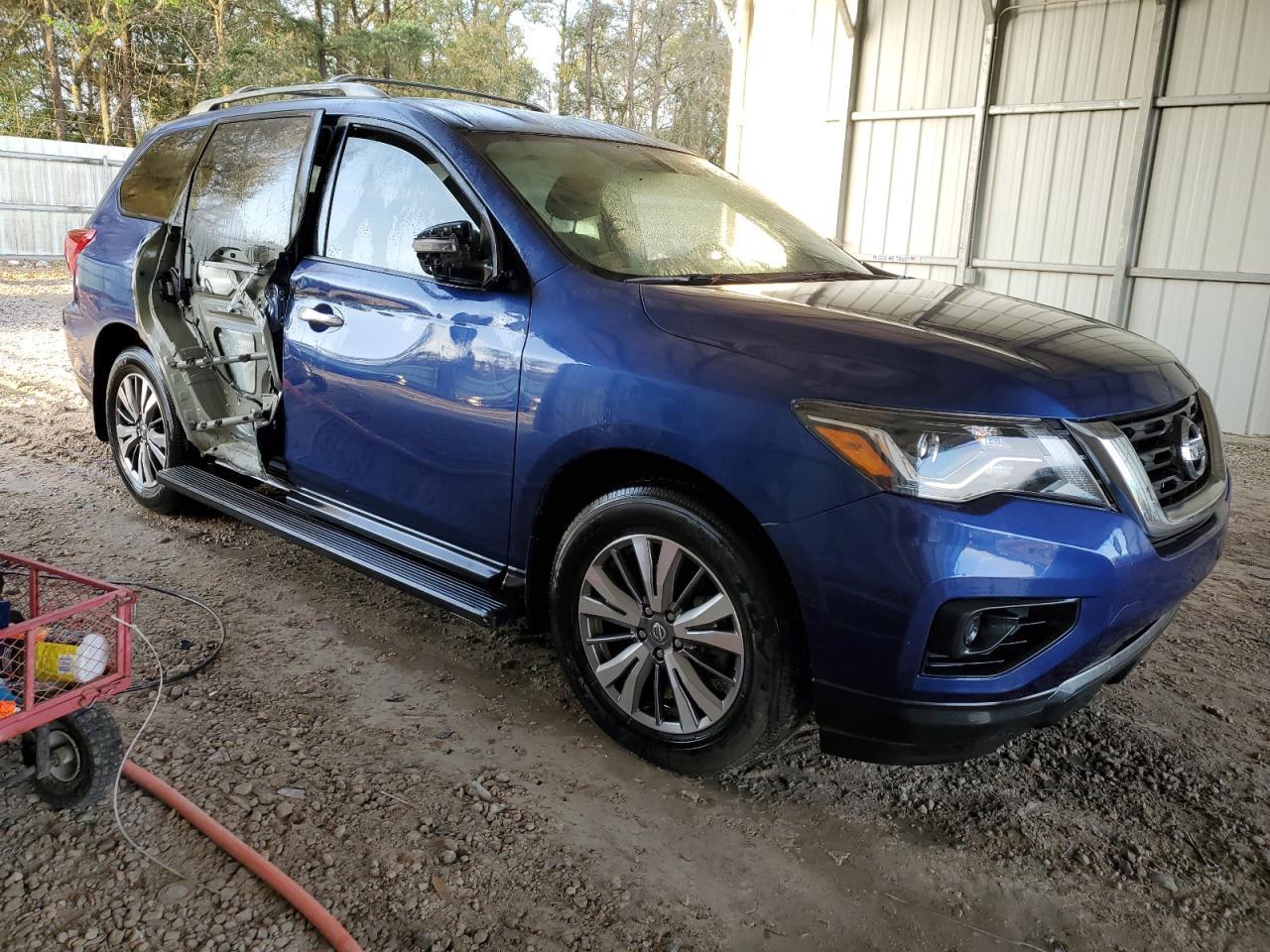 2019 NISSAN PATHFINDER - Фото 4