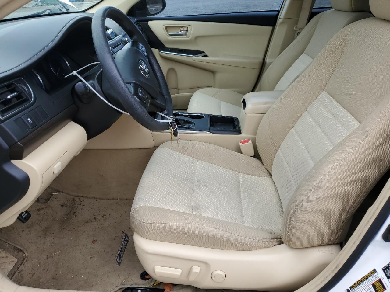2017 TOYOTA CAMRY LE - Image 7
