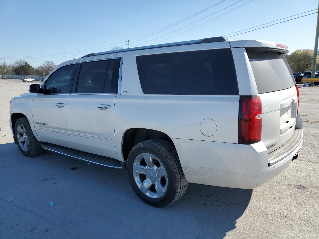 2016 CHEVROLET SUBURBAN K - Фото 2