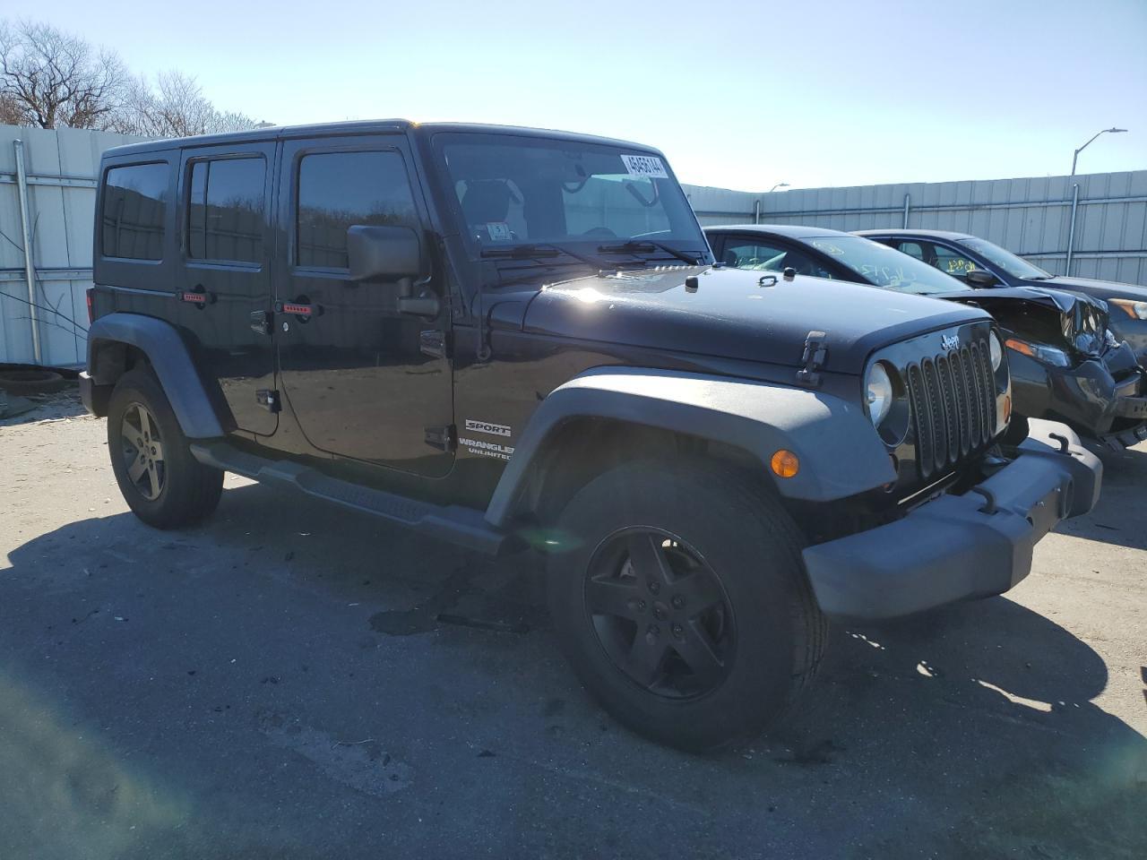 2012 JEEP WRANGLER U - Image 4