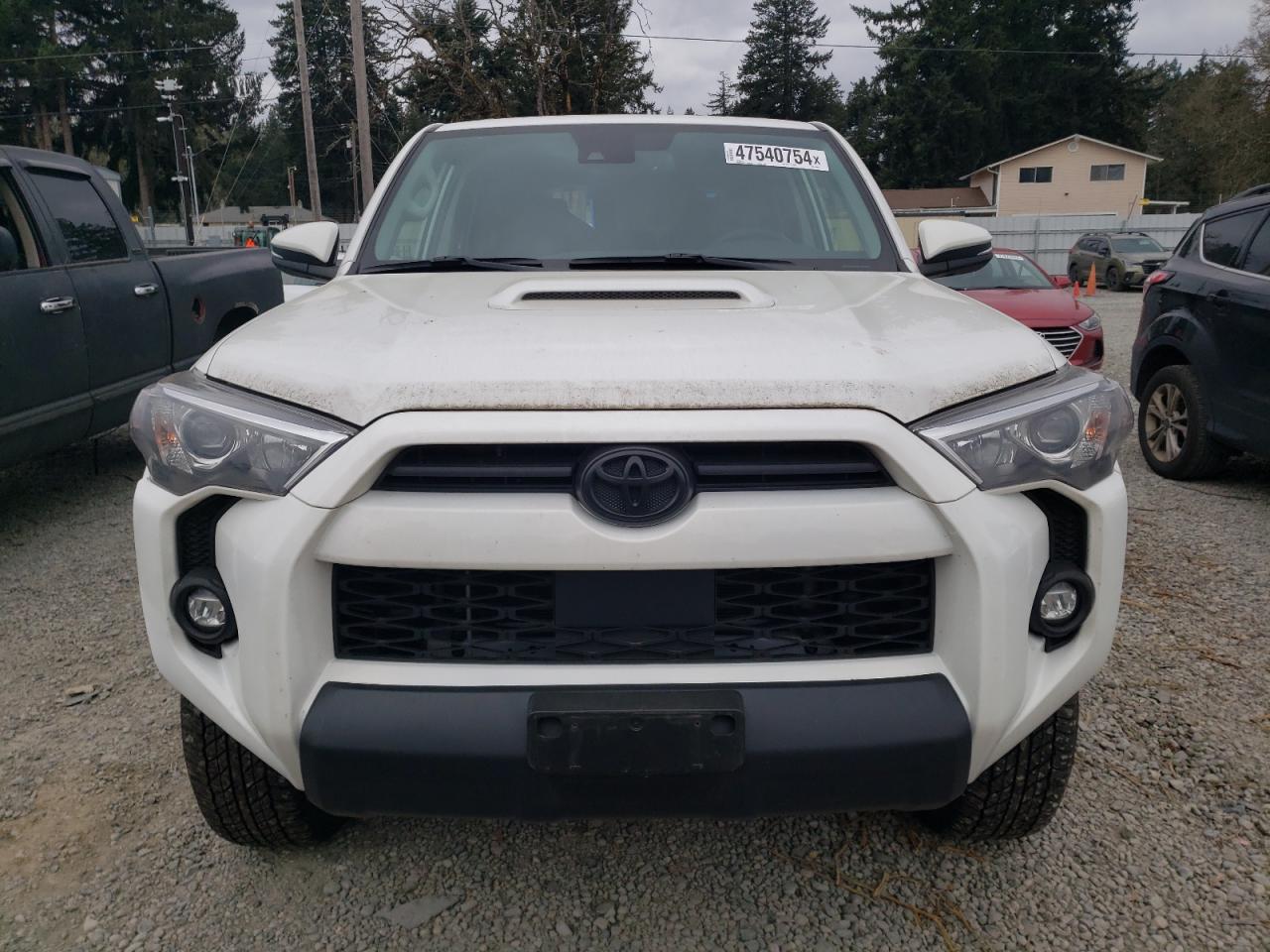 2022 TOYOTA 4RUNNER SR - Image 5