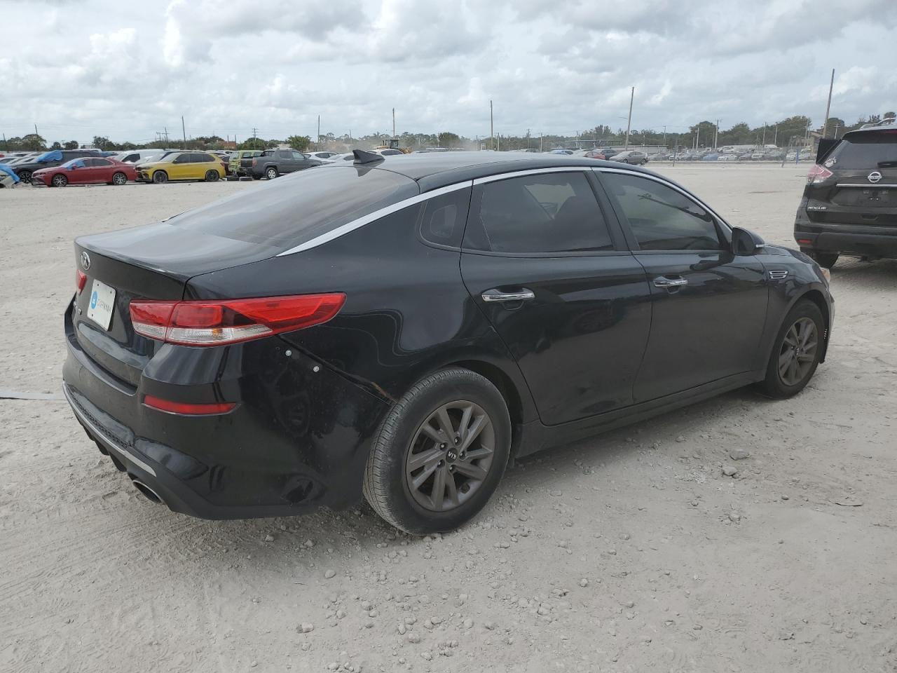 2020 KIA OPTIMA LX - Image 3