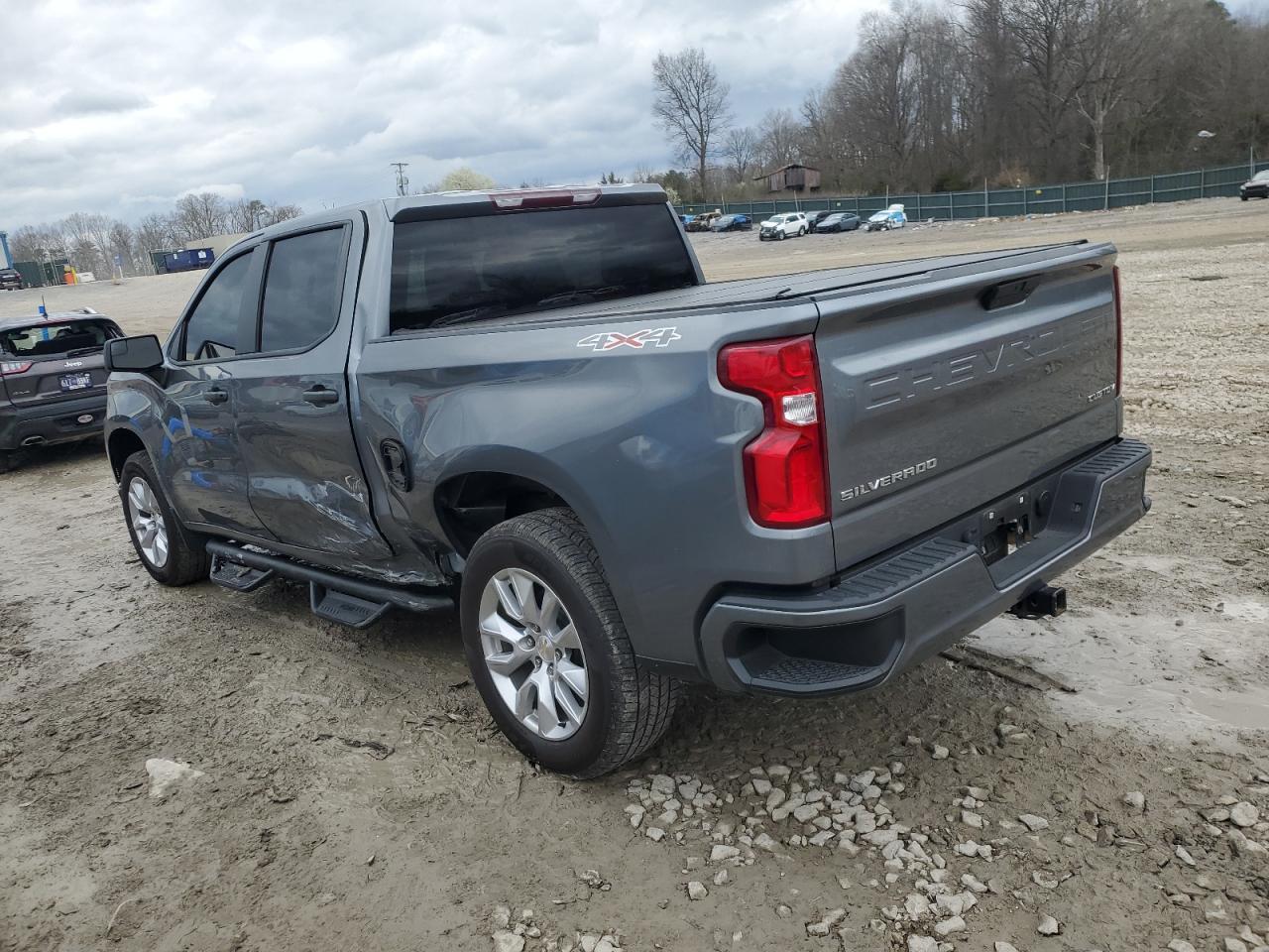 2021 CHEVROLET SILVERADO - Фото 2