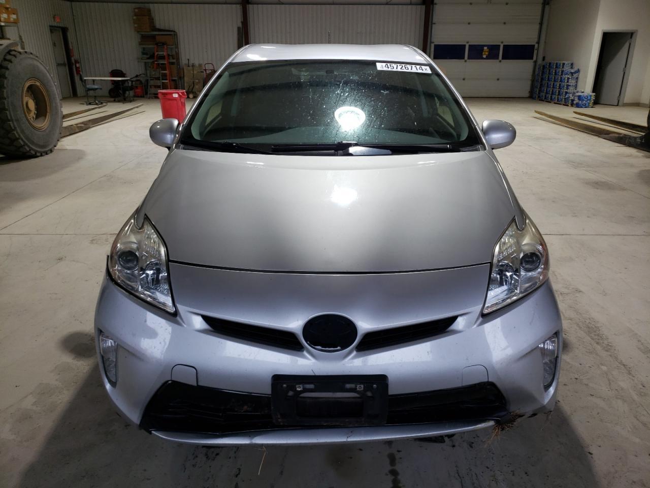 2015 TOYOTA PRIUS - Image 5