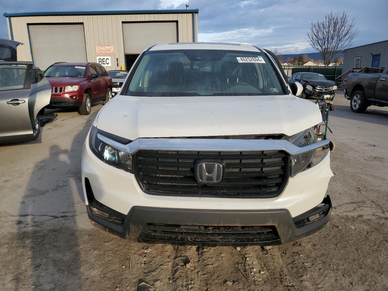 2021 HONDA RIDGELINE - Image 5