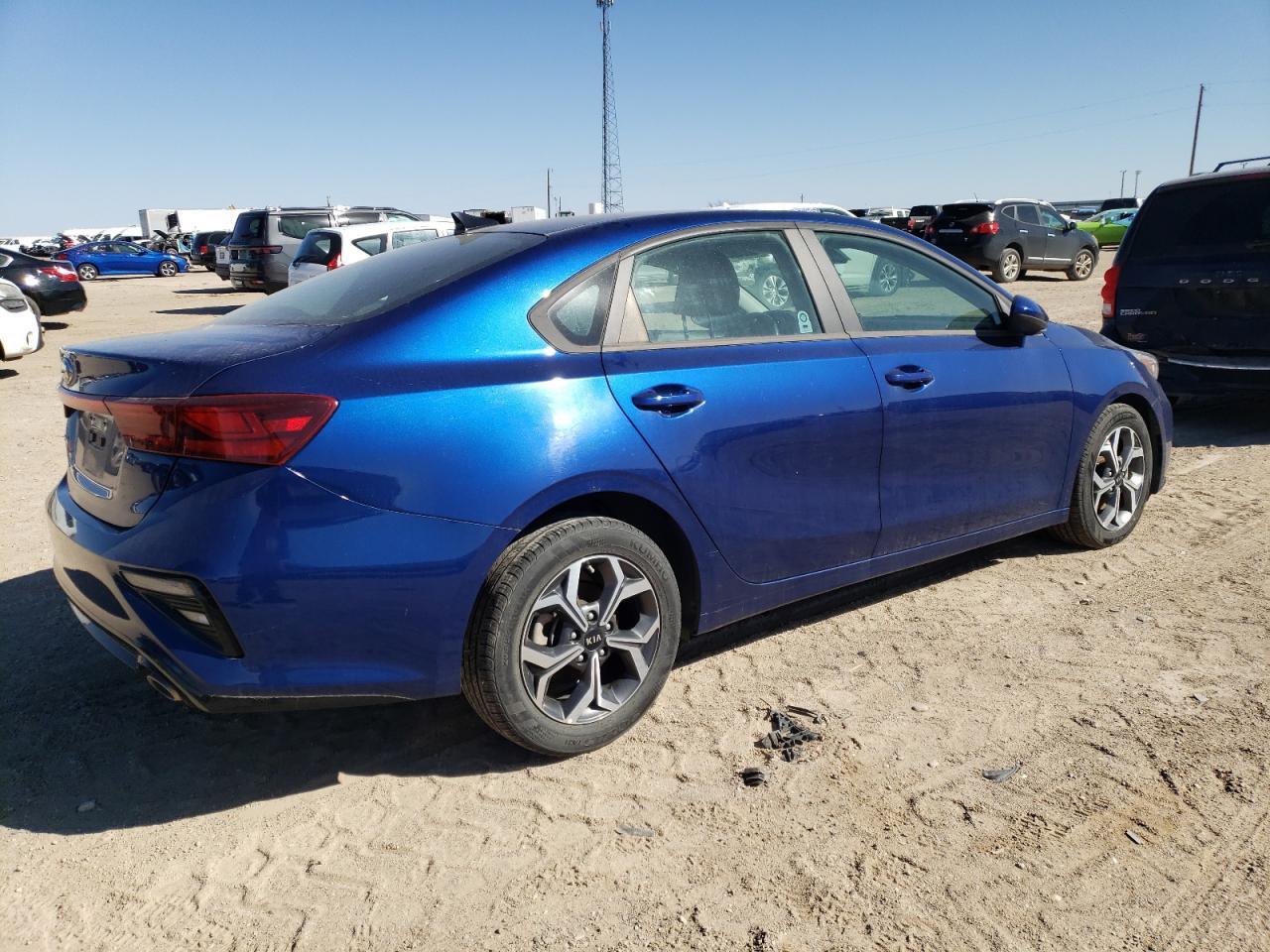 2021 KIA FORTE FE - Image 3