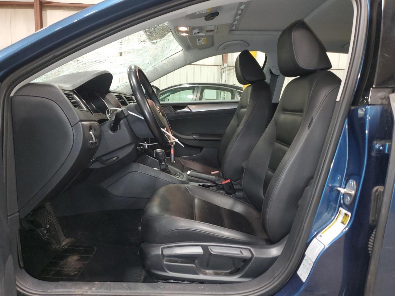 2017 VOLKSWAGEN JETTA SE - Image 7