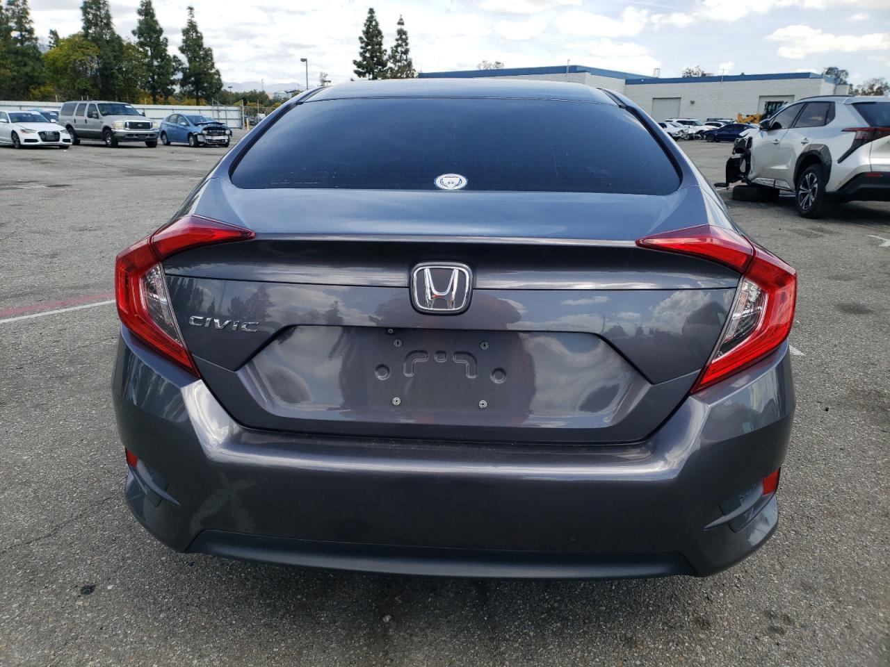 2017 HONDA CIVIC LX - Фото 6