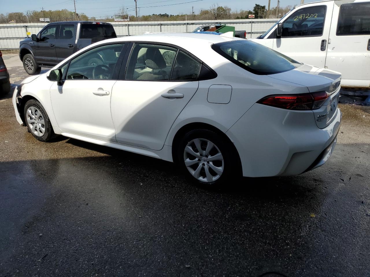 2022 TOYOTA COROLLA LE - Image 2