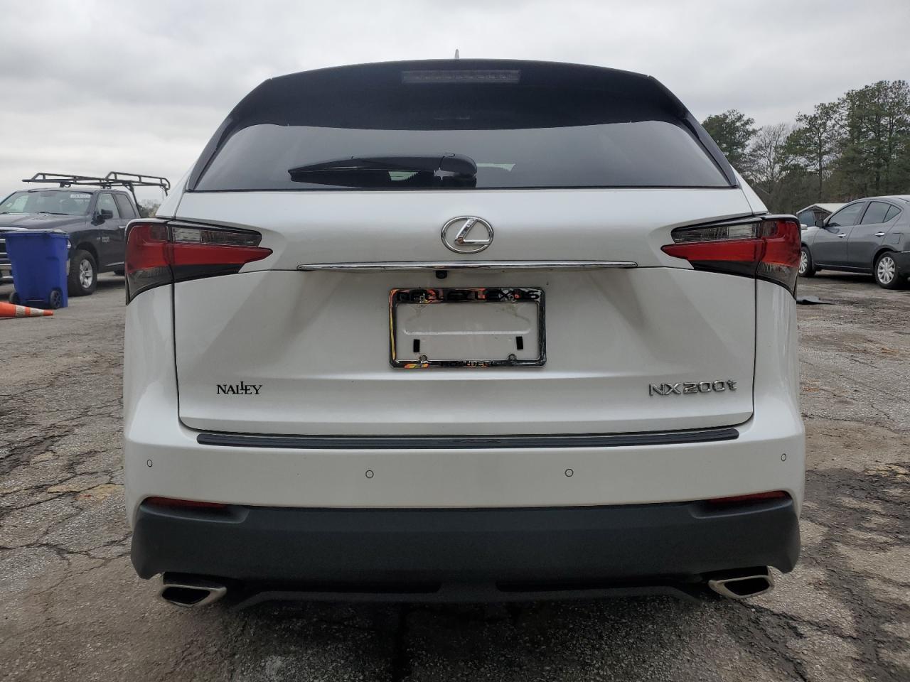 2015 LEXUS NX 200T - Фото 6