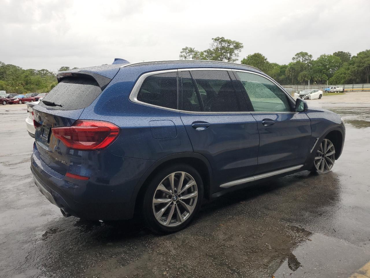 2019 BMW X3 XDRIVE3 - Фото 3