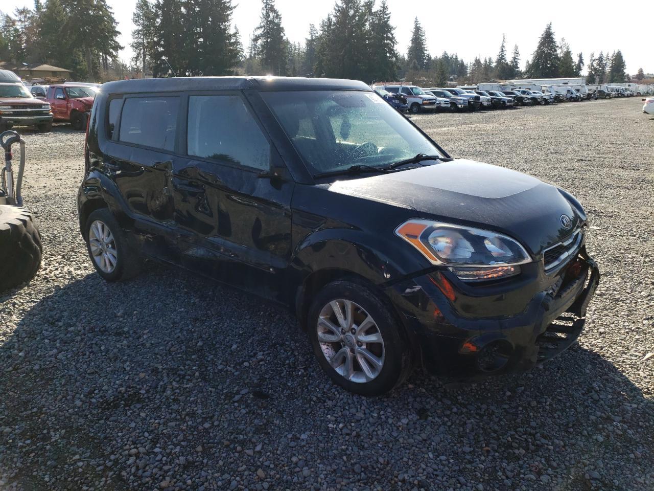 2013 KIA SOUL + - Image 4