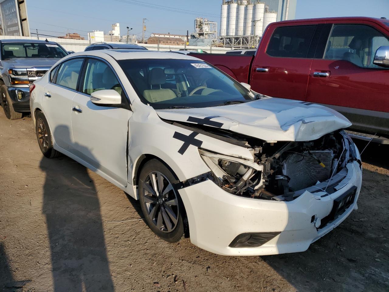 2017 NISSAN ALTIMA 2.5 - Фото 4