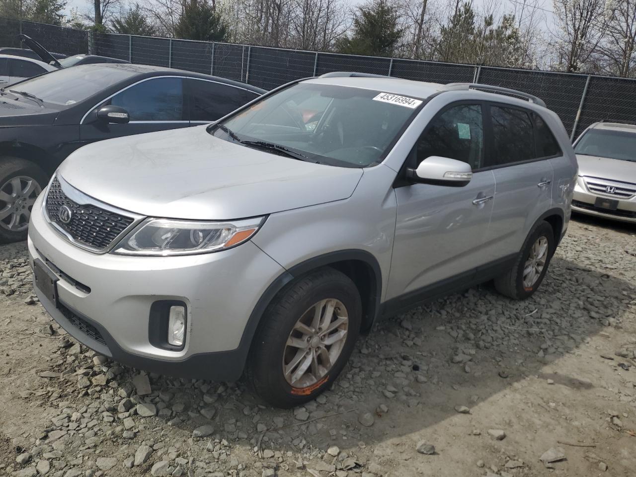 2015 KIA SORENTO LX
