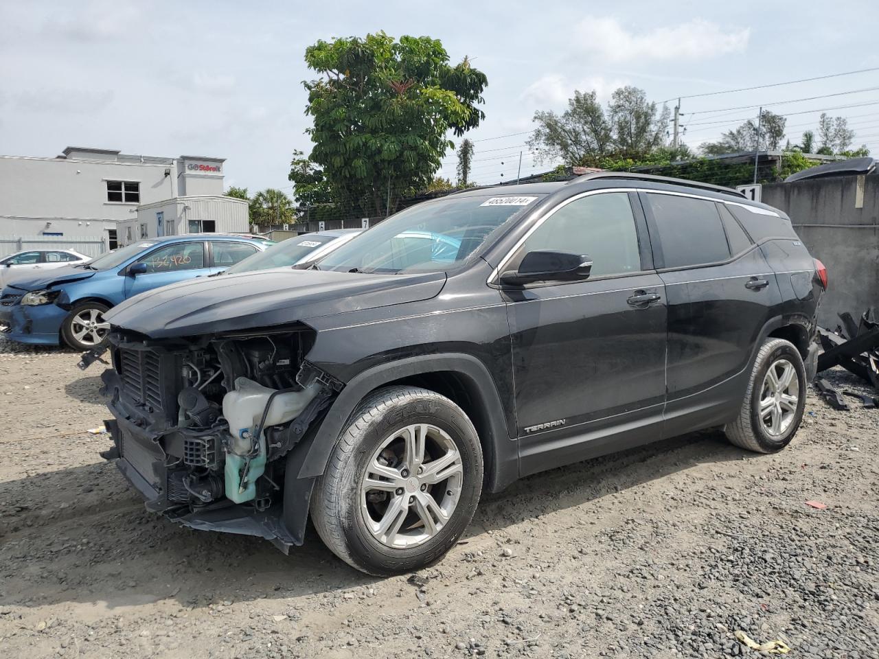 2018 GMC TERRAIN SL car image