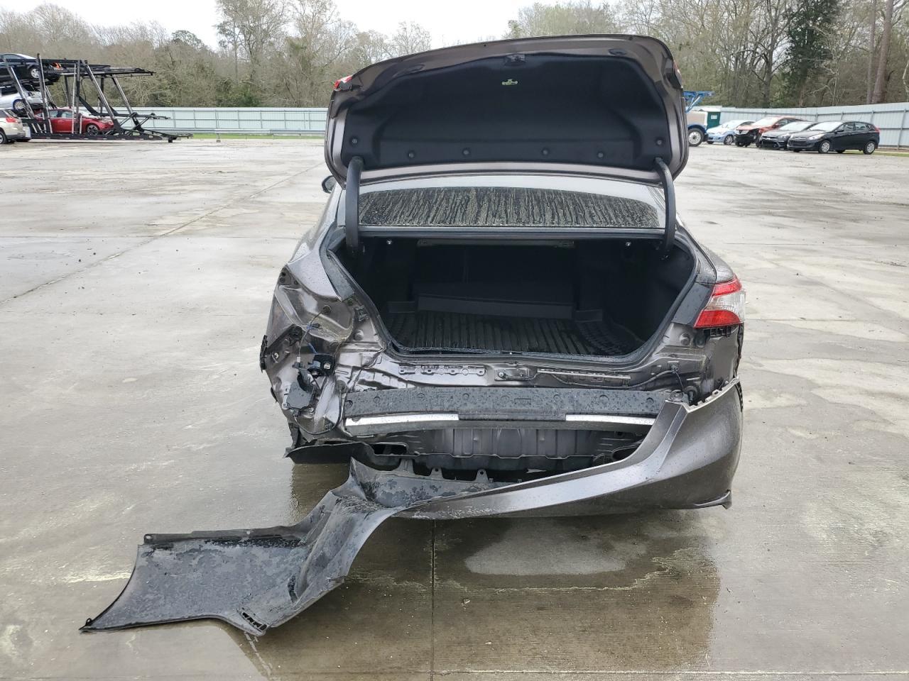 2018 TOYOTA CAMRY L - Фото 6