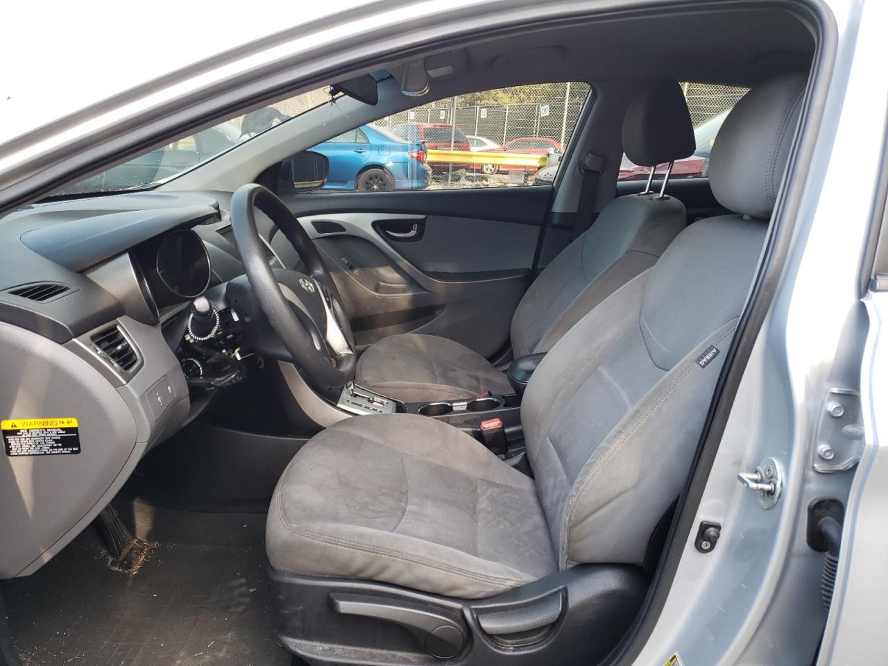 2011 HYUNDAI ELANTRA GL - Image 7