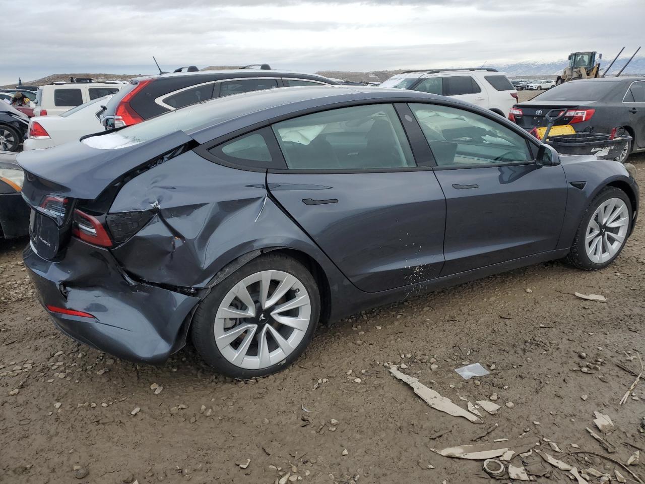 2023 TESLA MODEL 3 - Фото 3
