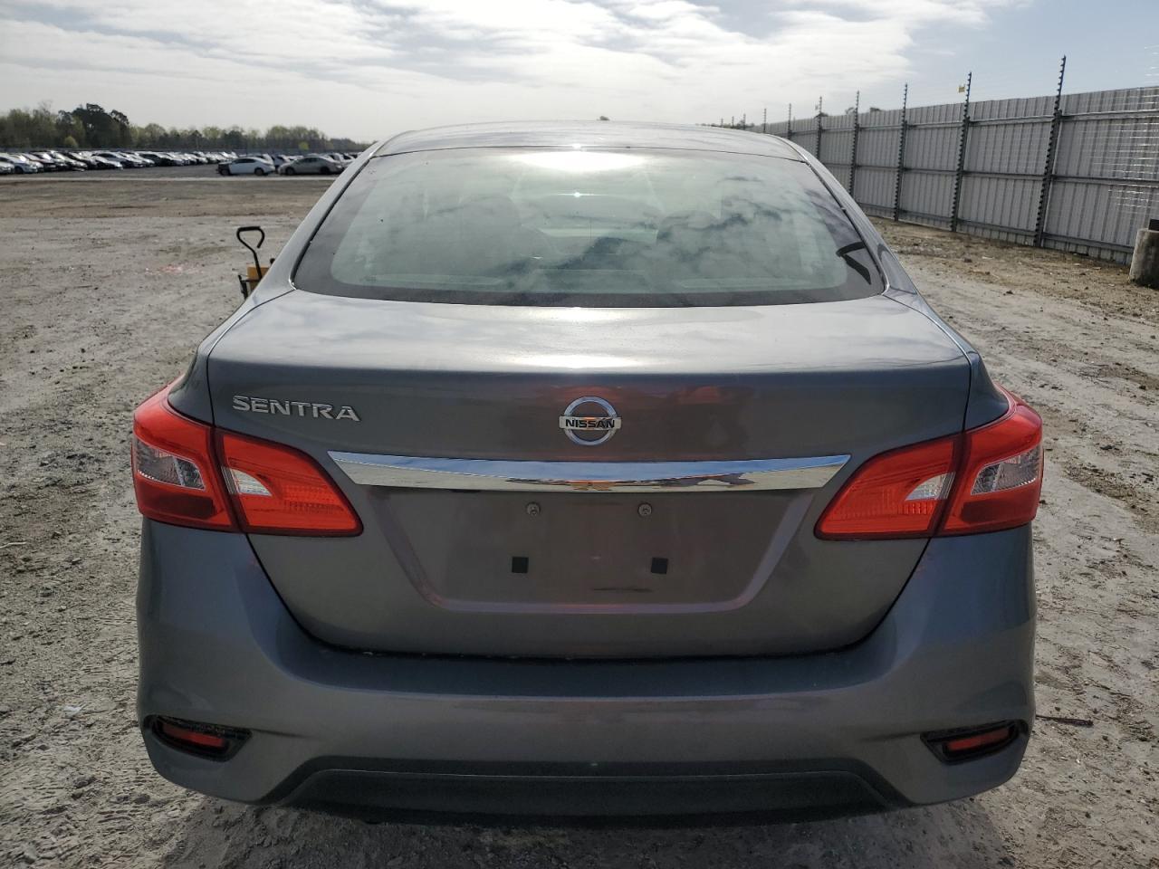 2018 NISSAN SENTRA S - Image 6