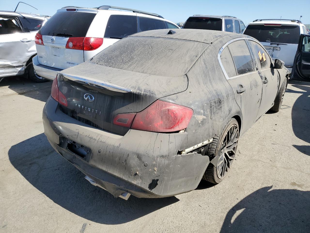 2012 INFINITI G37 BASE - Image 3