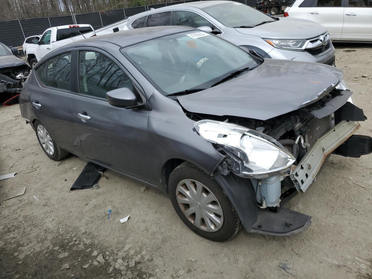 2016 NISSAN VERSA S - Image 4