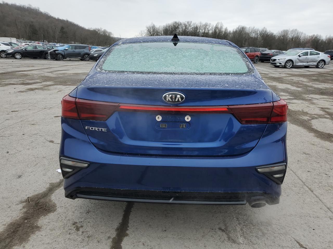 2021 KIA FORTE FE - Image 6
