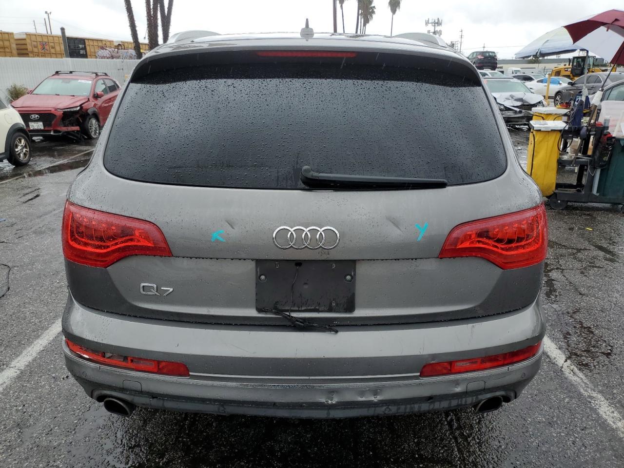 2013 AUDI Q7 PREMIUM - Image 6