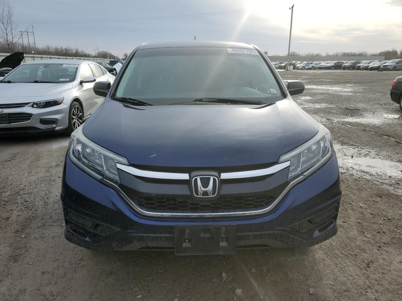 2015 HONDA CR-V LX - Image 5